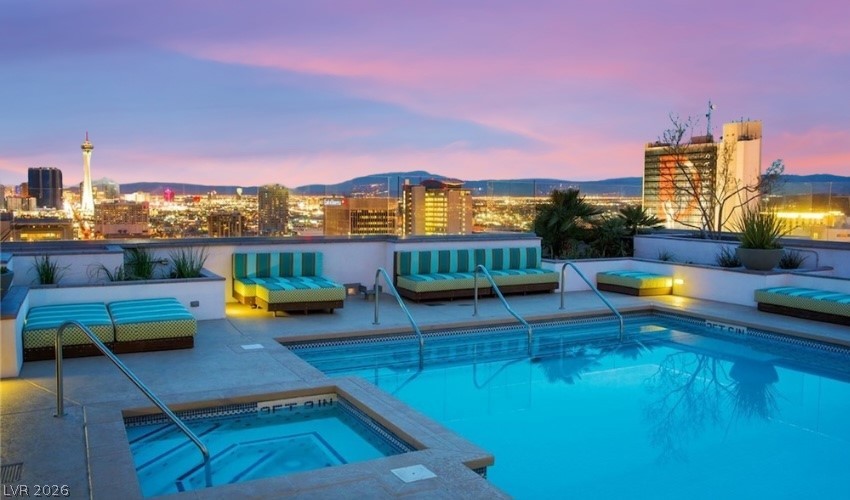 150 Las Vegas Boulevard 1807