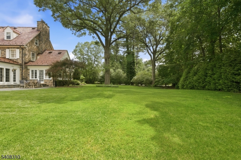 123 HIGHLAND AVENUE
