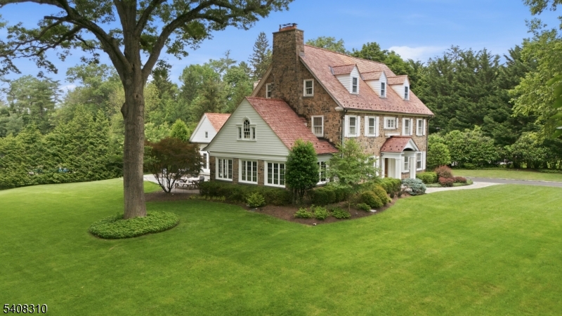 123 HIGHLAND AVENUE