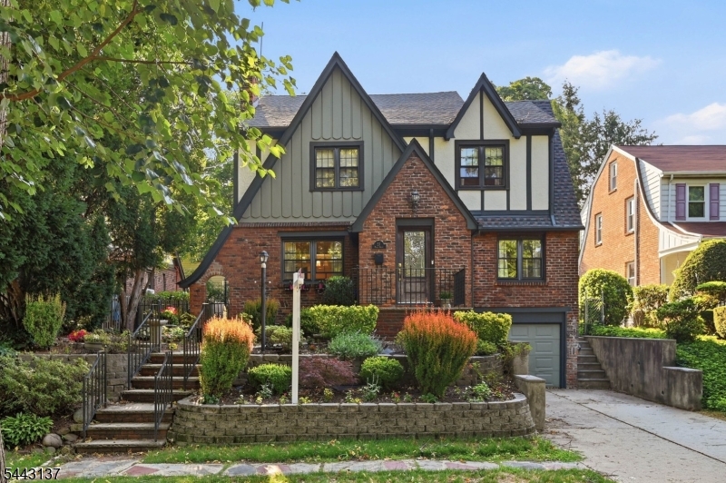 23 PARK DRIVE