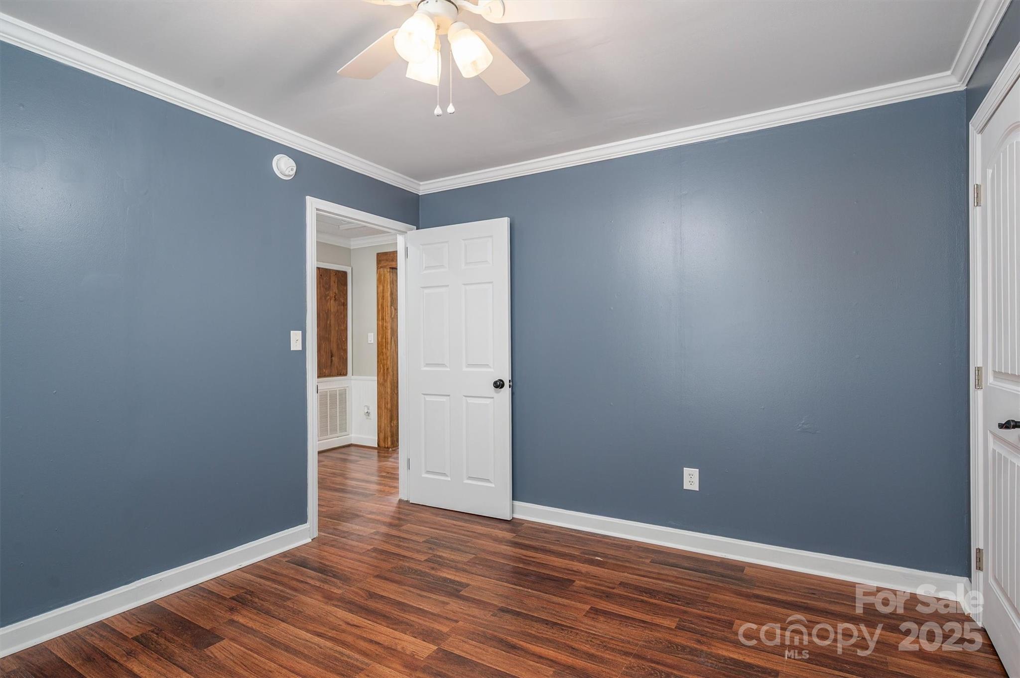 939 Dameron Road