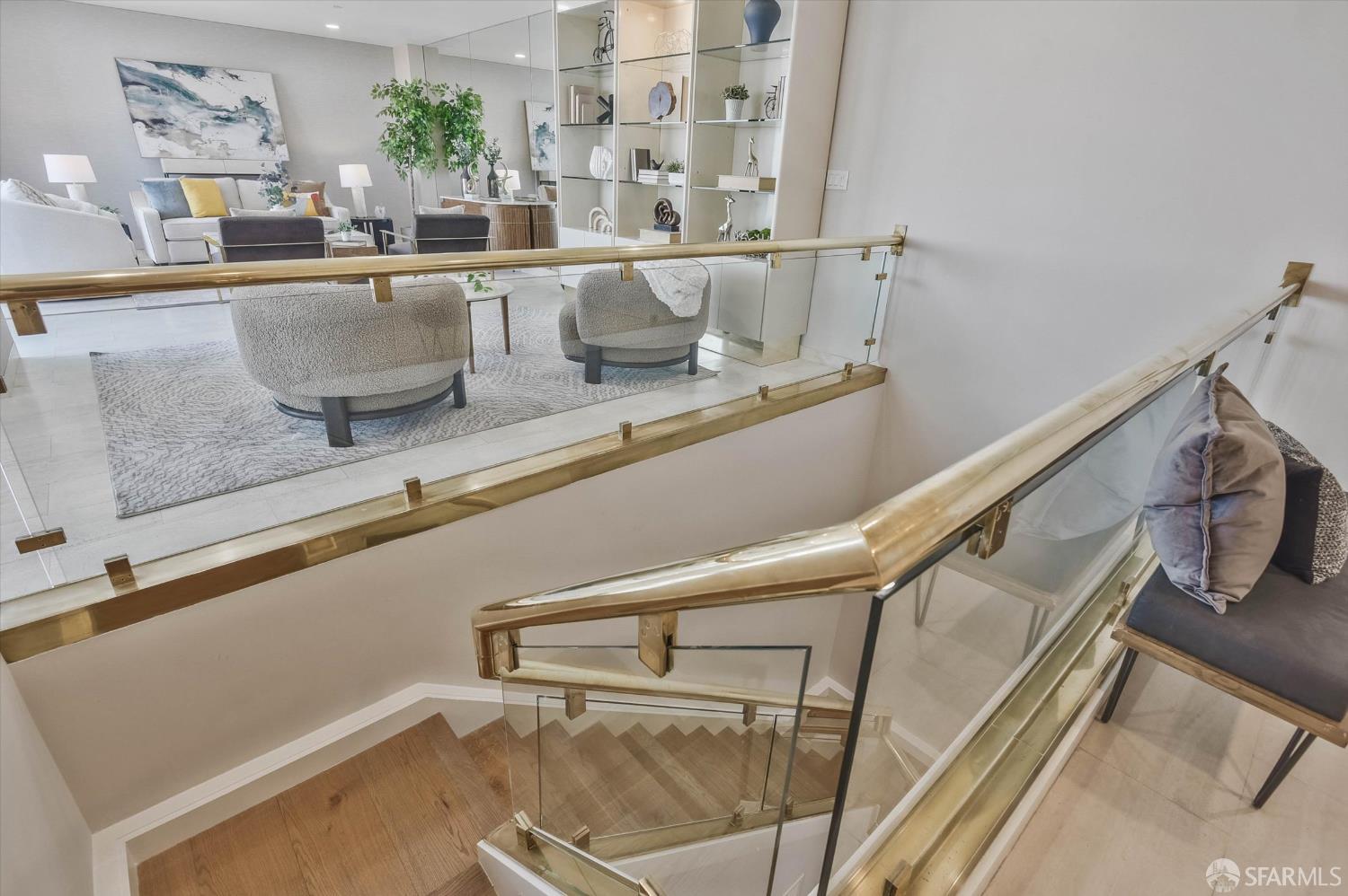 611 Washington Street # 2105