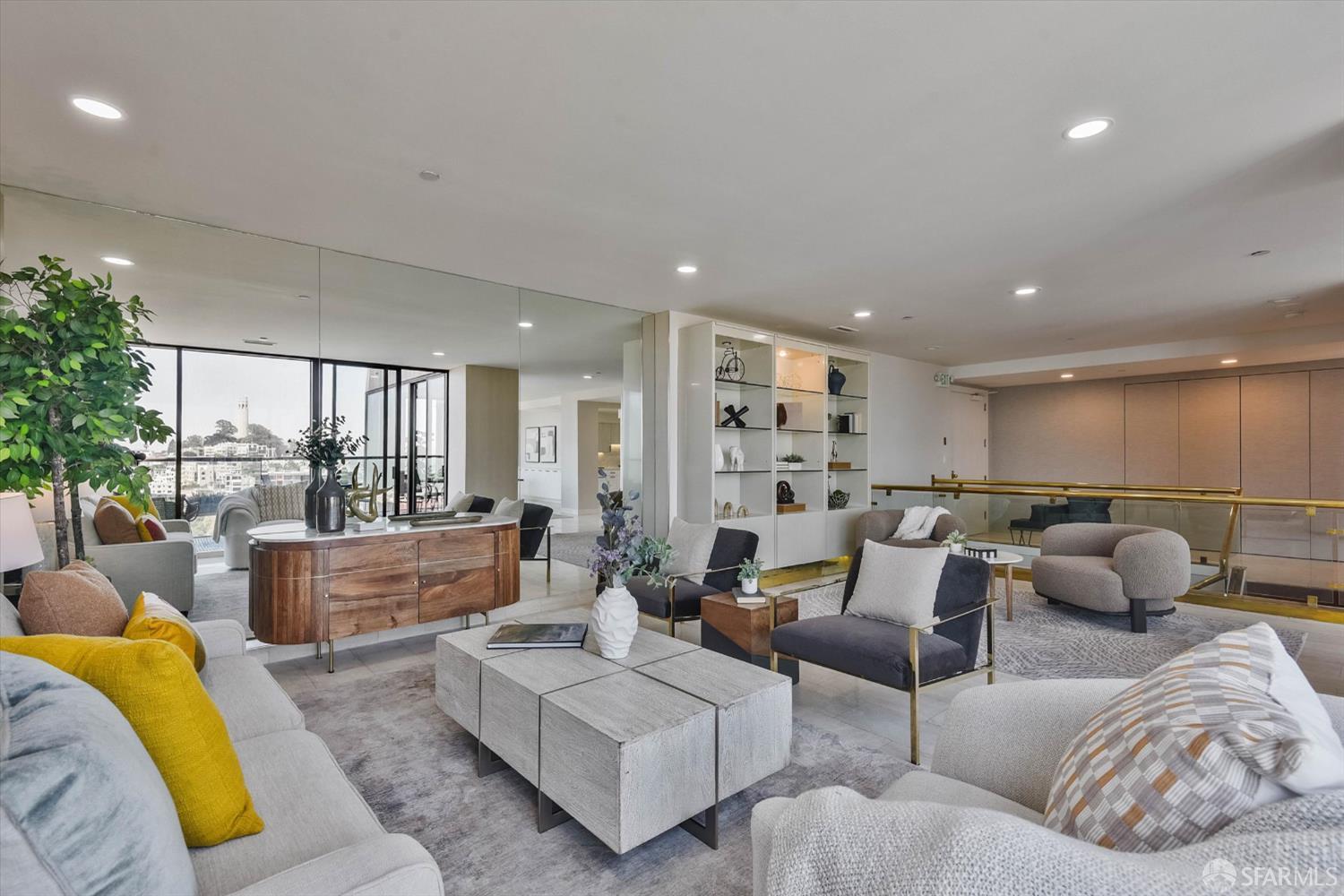 611 Washington Street # 2105