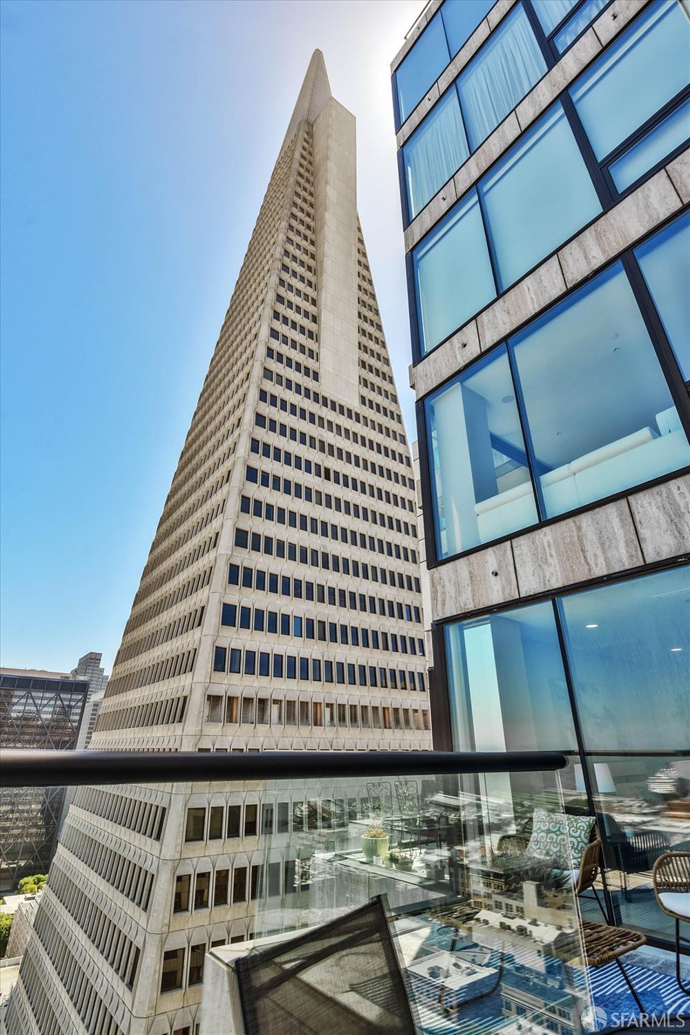 611 Washington Street # 2105