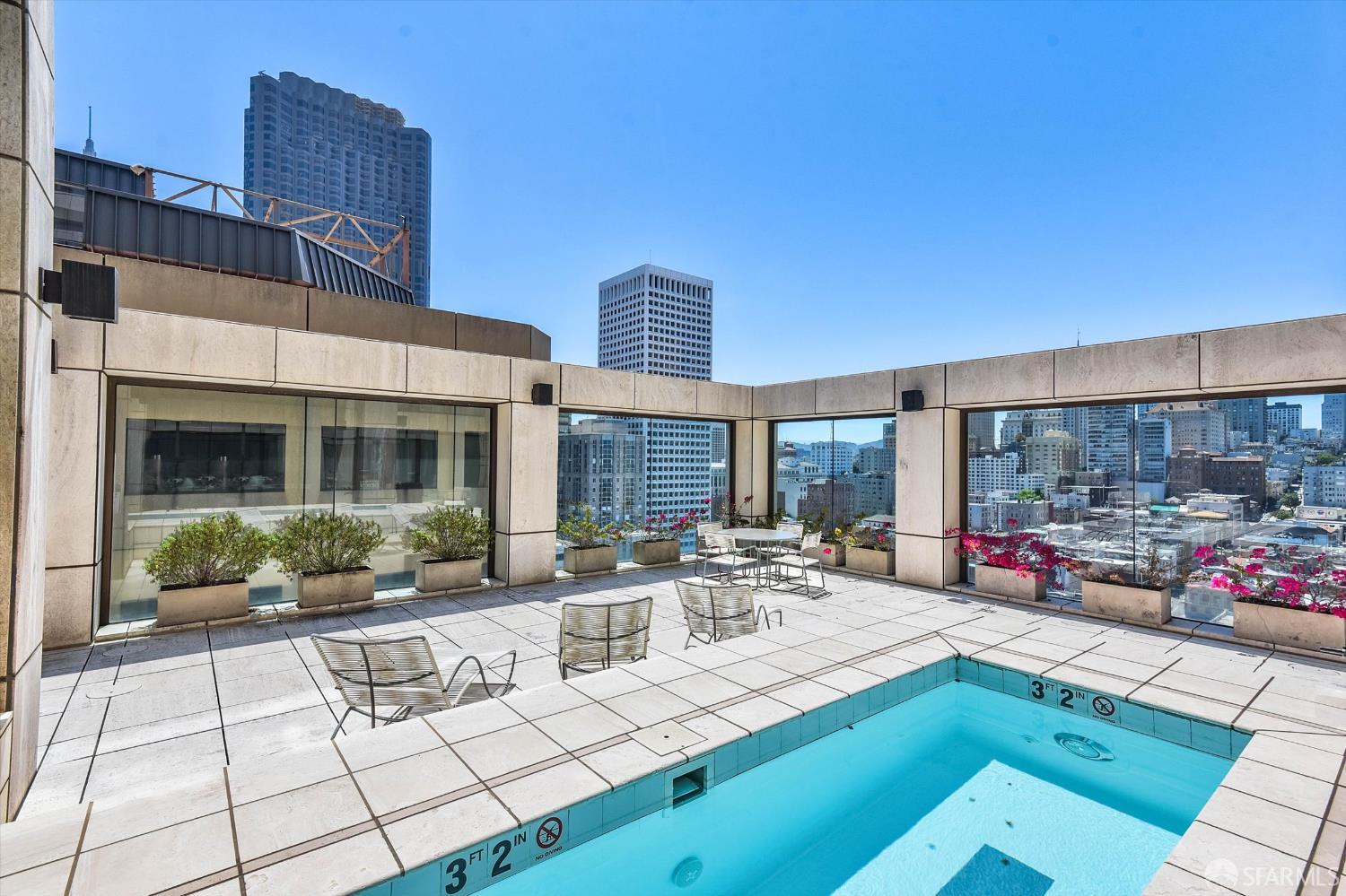 611 Washington Street # 2105