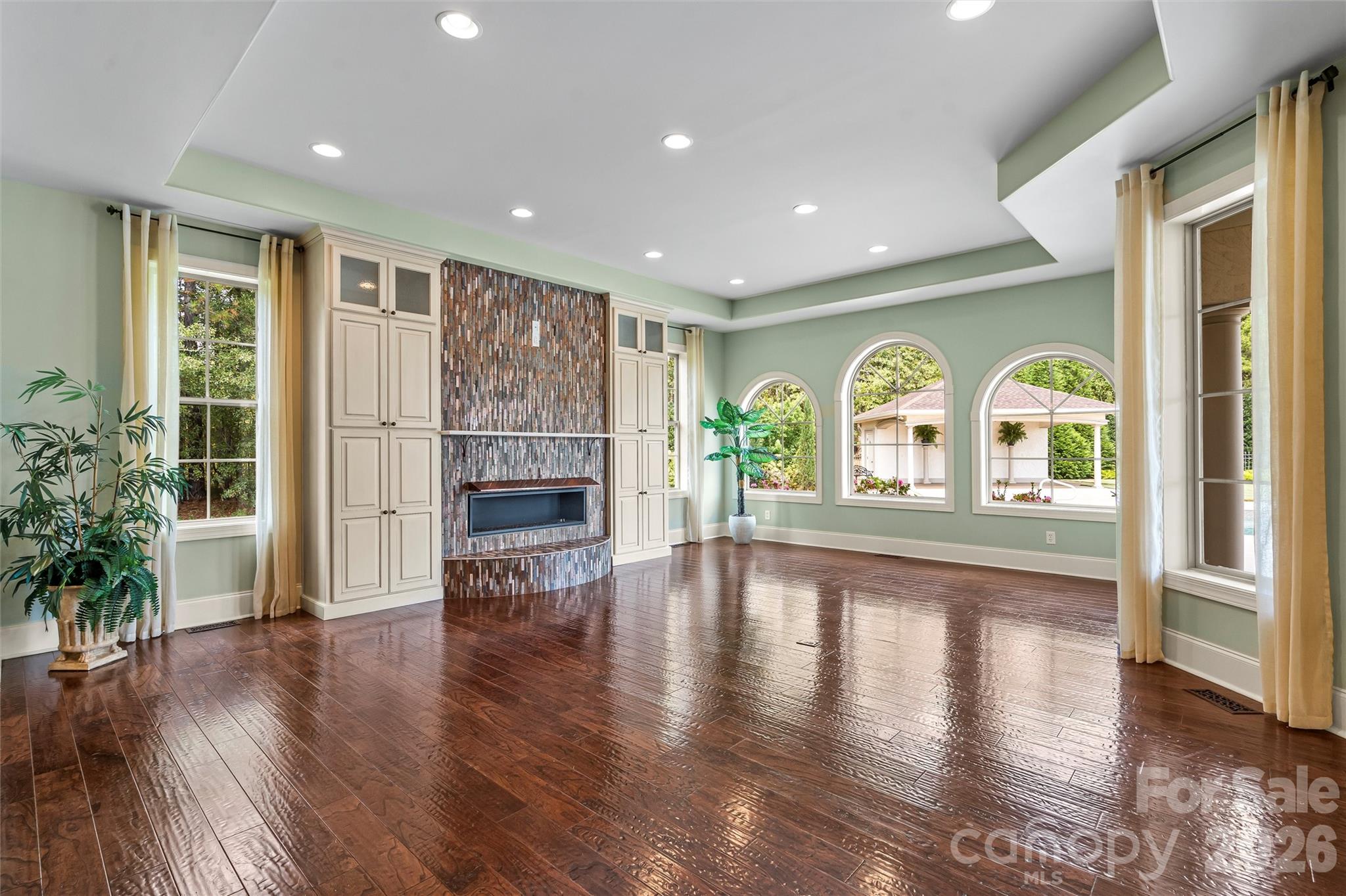 220 Fincher Road