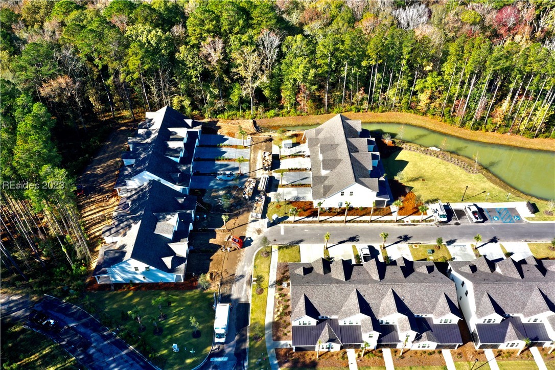 17 Marlowe Way Unit: 1