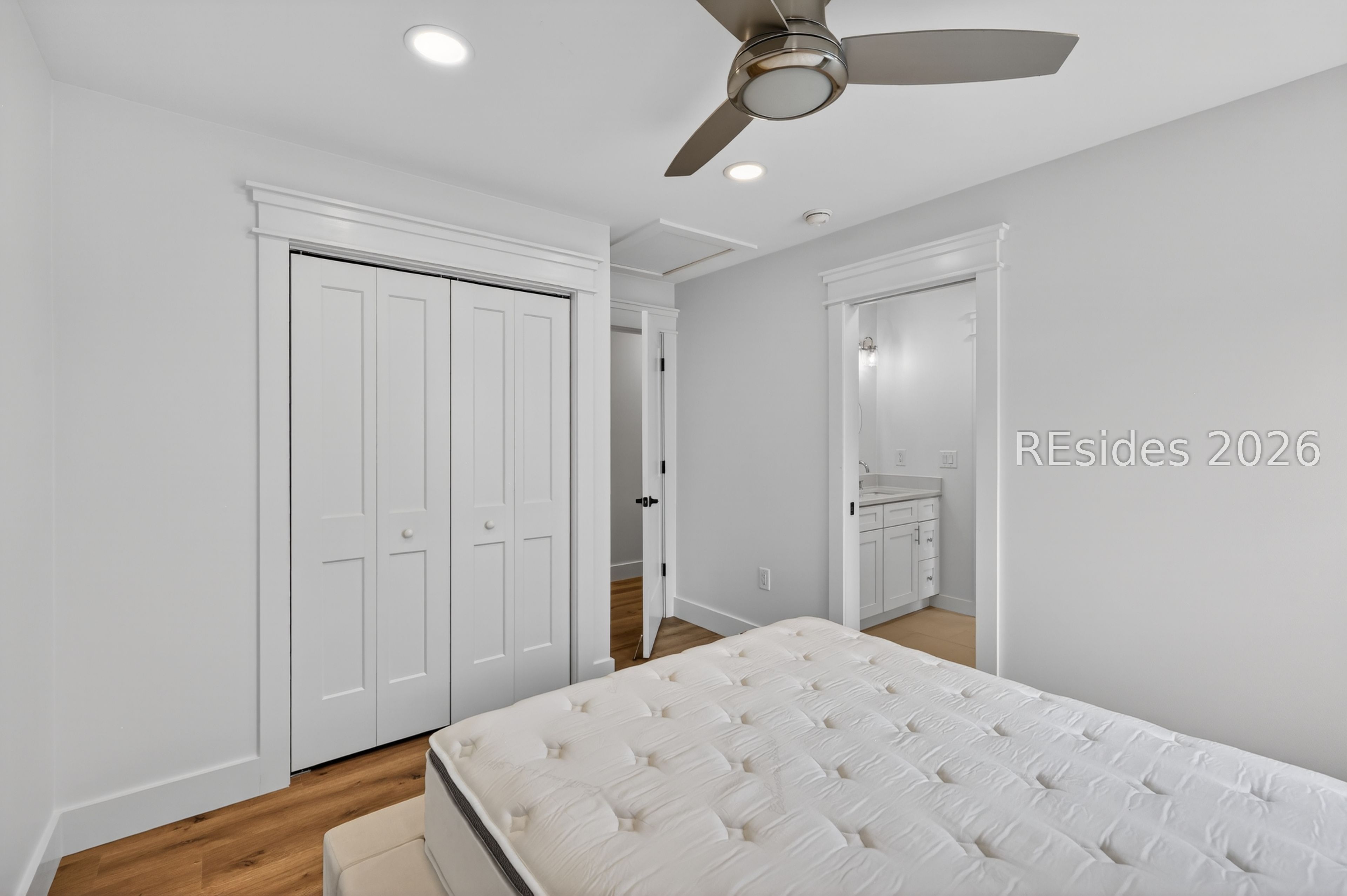 235 Olive Shell Court Unit: 6