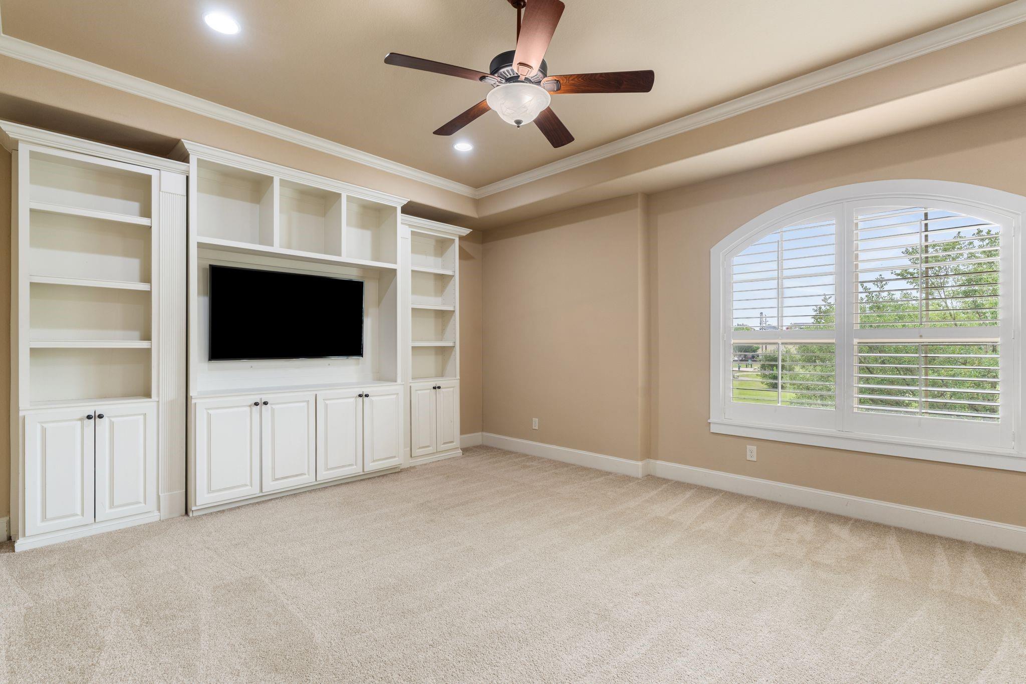 1418 Du Barry Lane