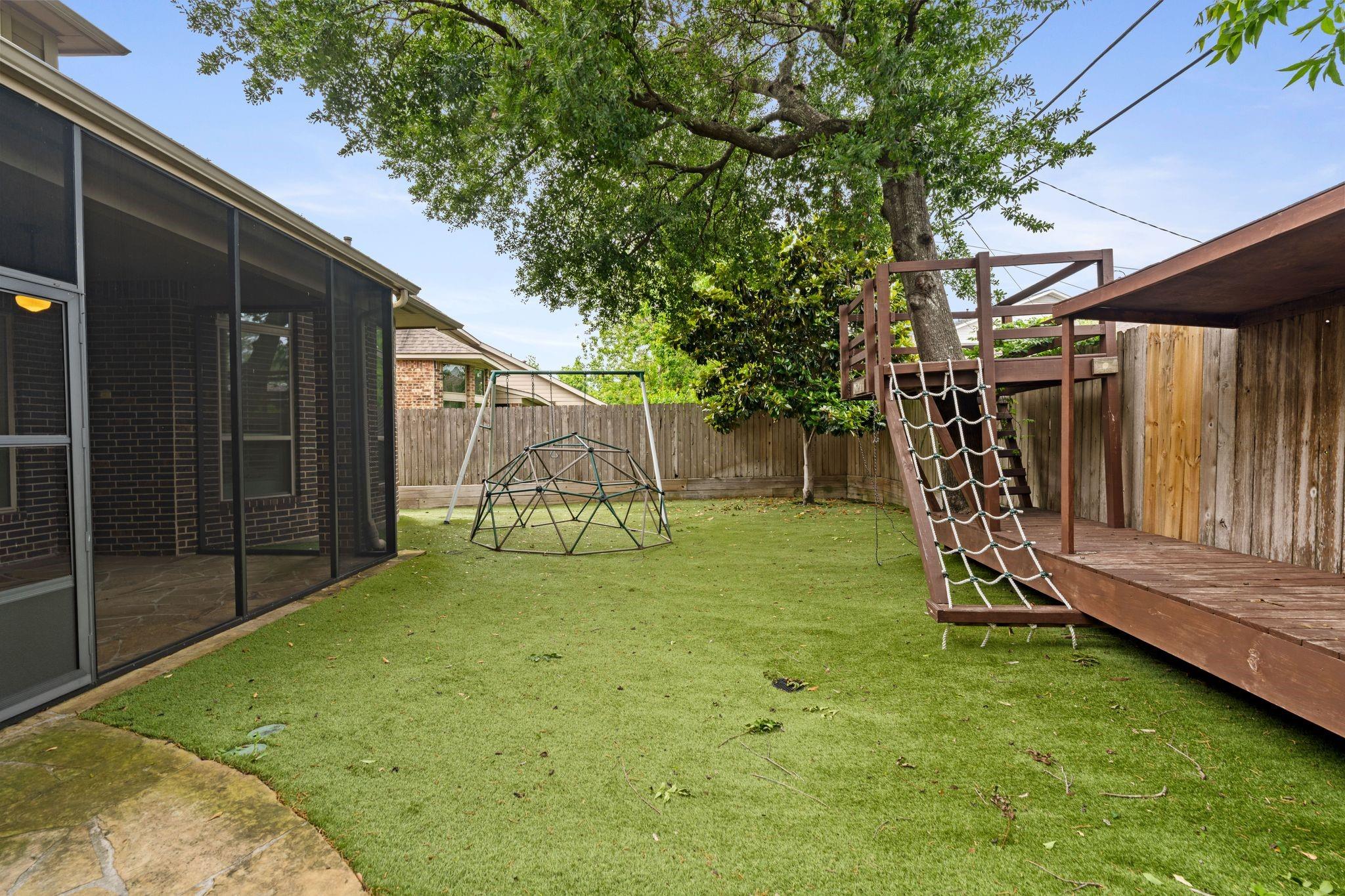 1418 Du Barry Lane