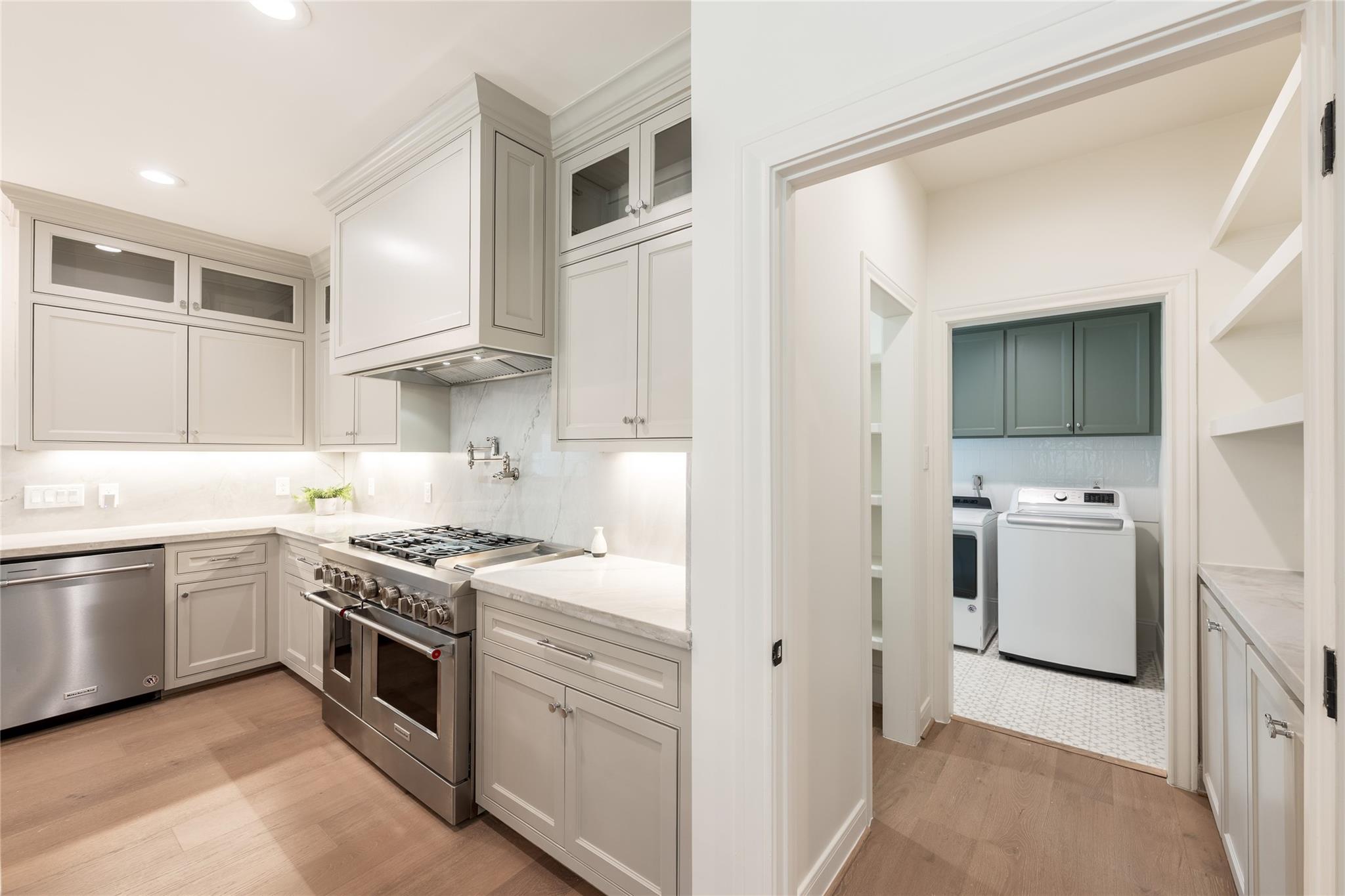 25 Woodsborough Circle