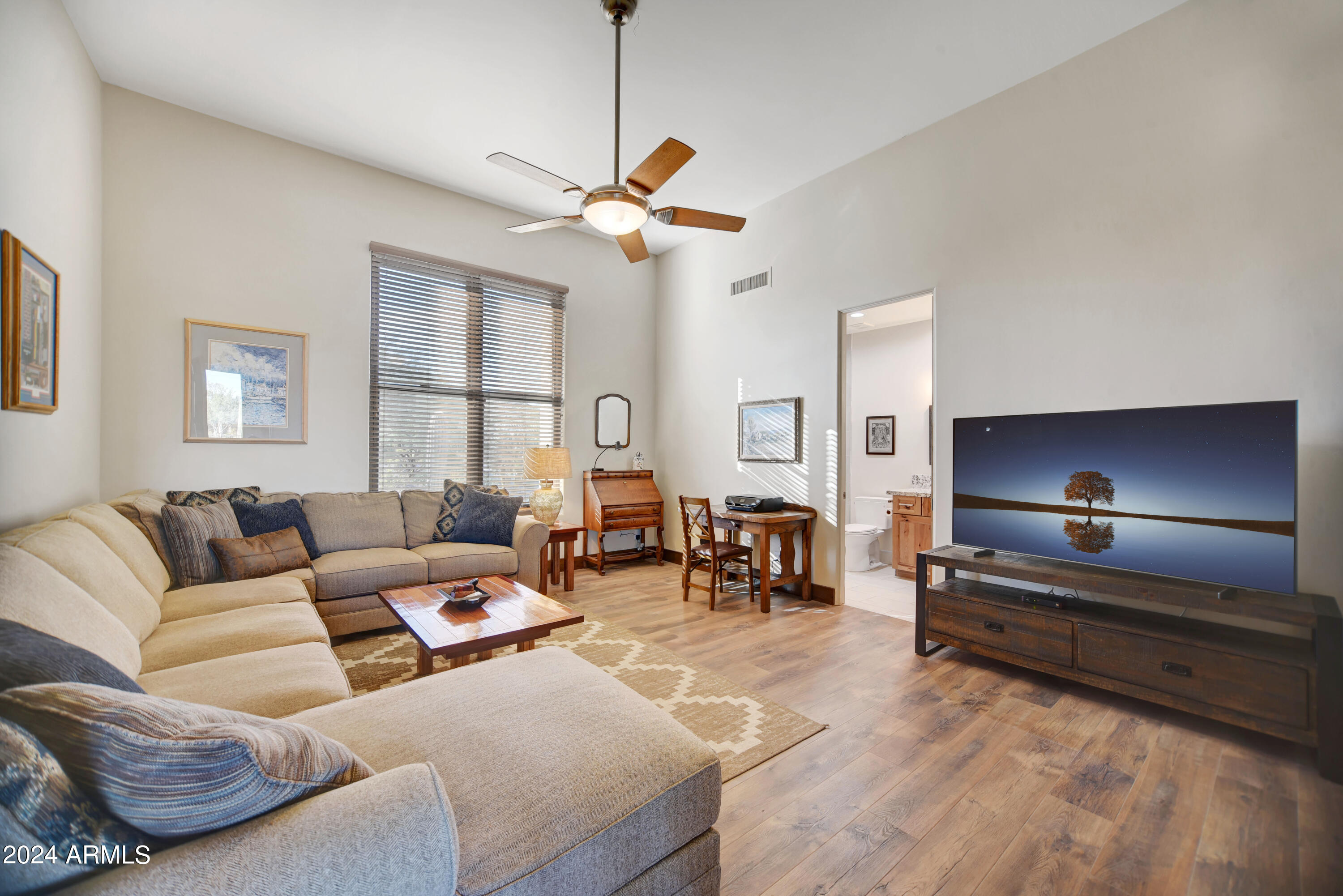 6330 E FLAT IRON Loop