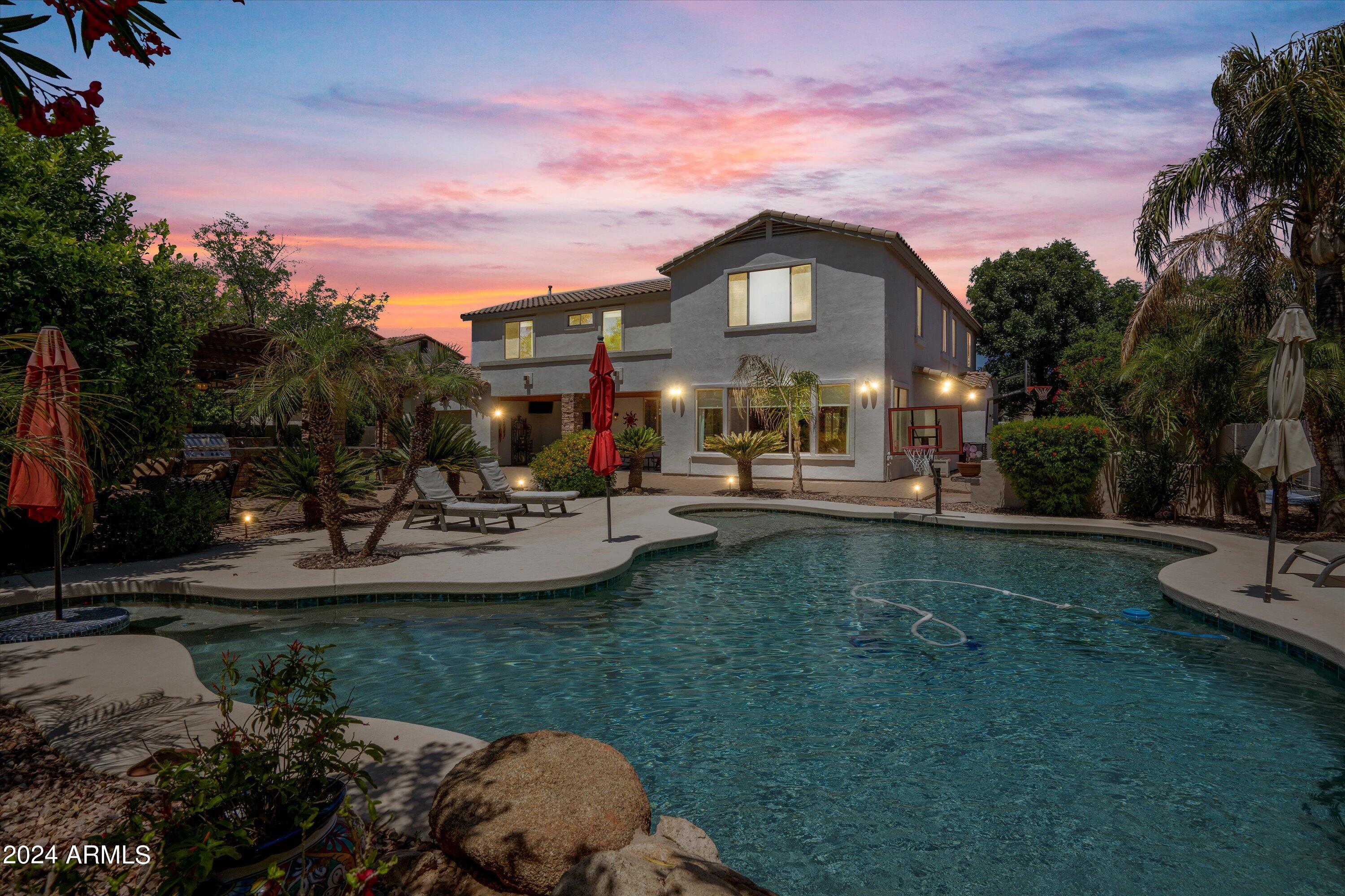 1835 E SCORPIO Place