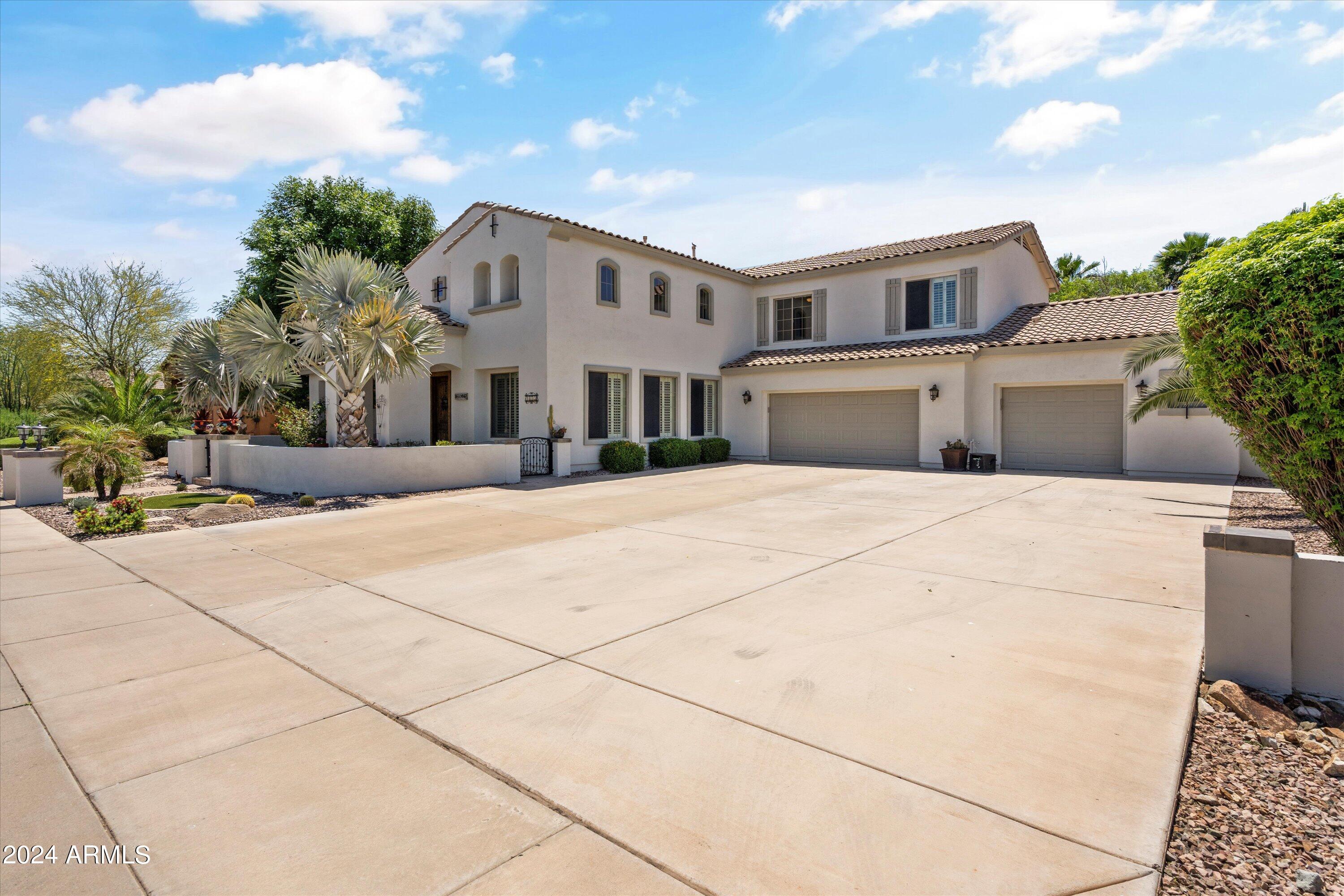 1835 E SCORPIO Place