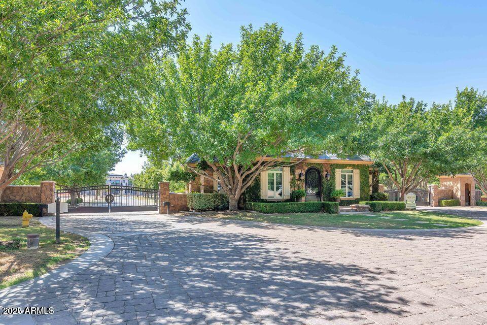 20521 E PECAN Lane