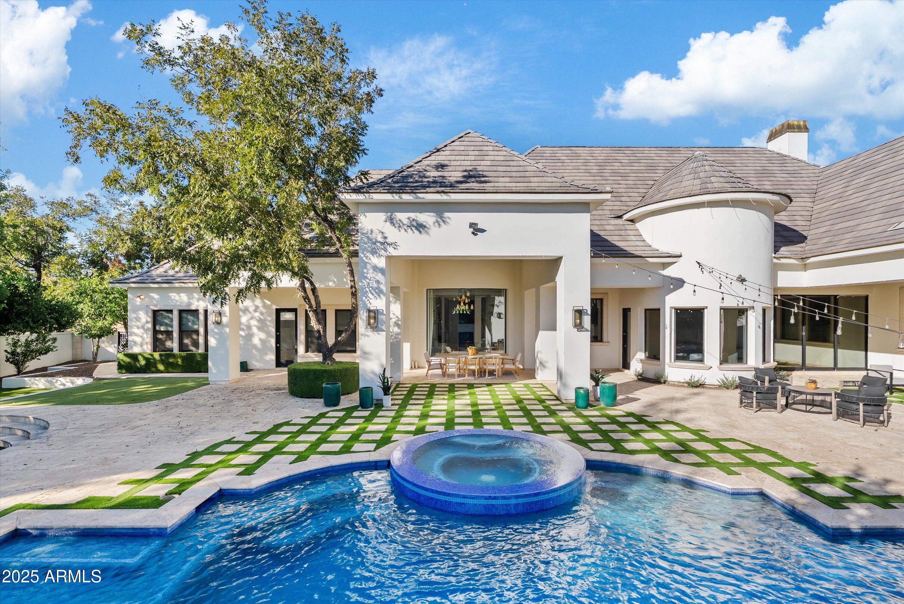 20521 E PECAN Lane