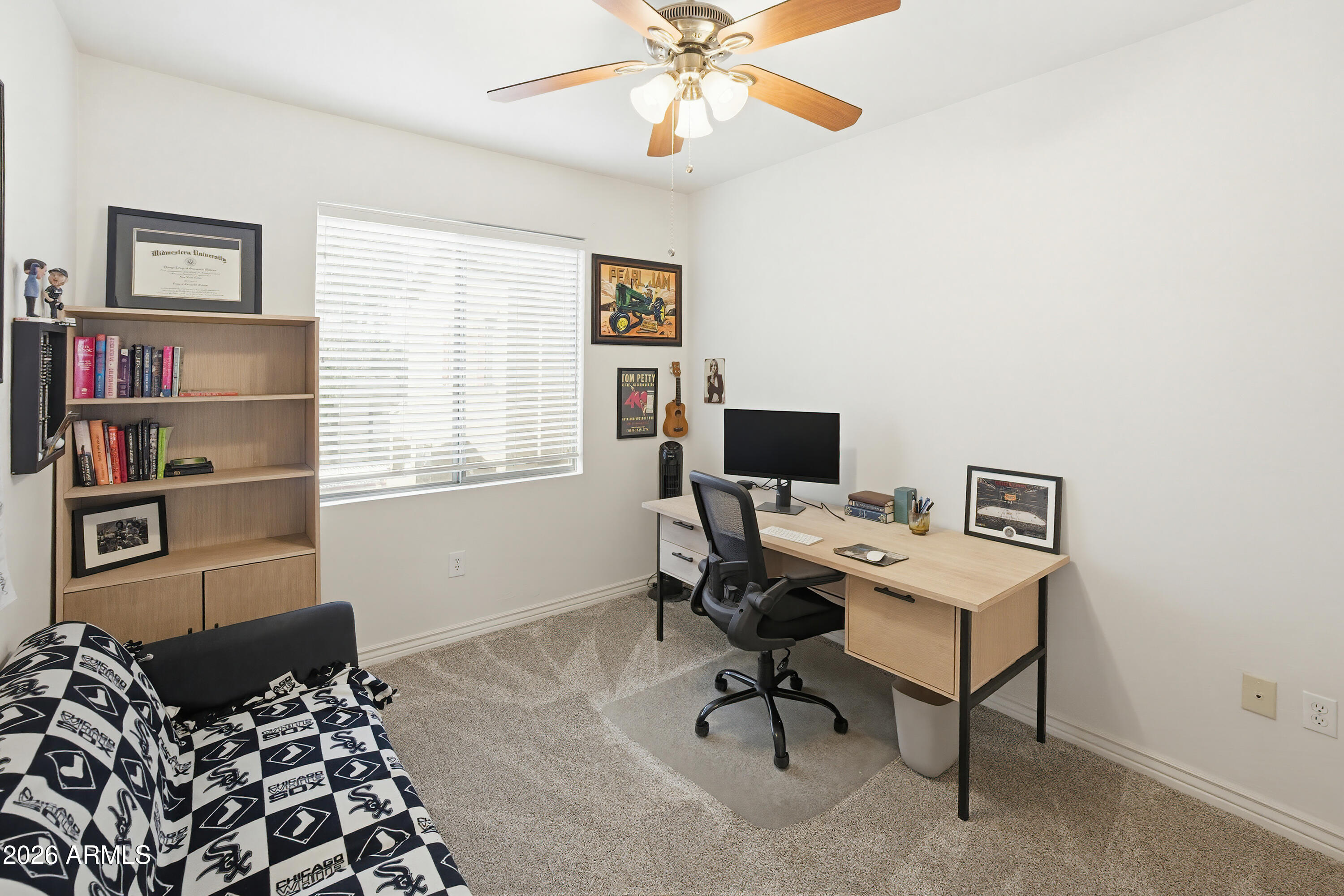 3250 W GREENWAY Road 162