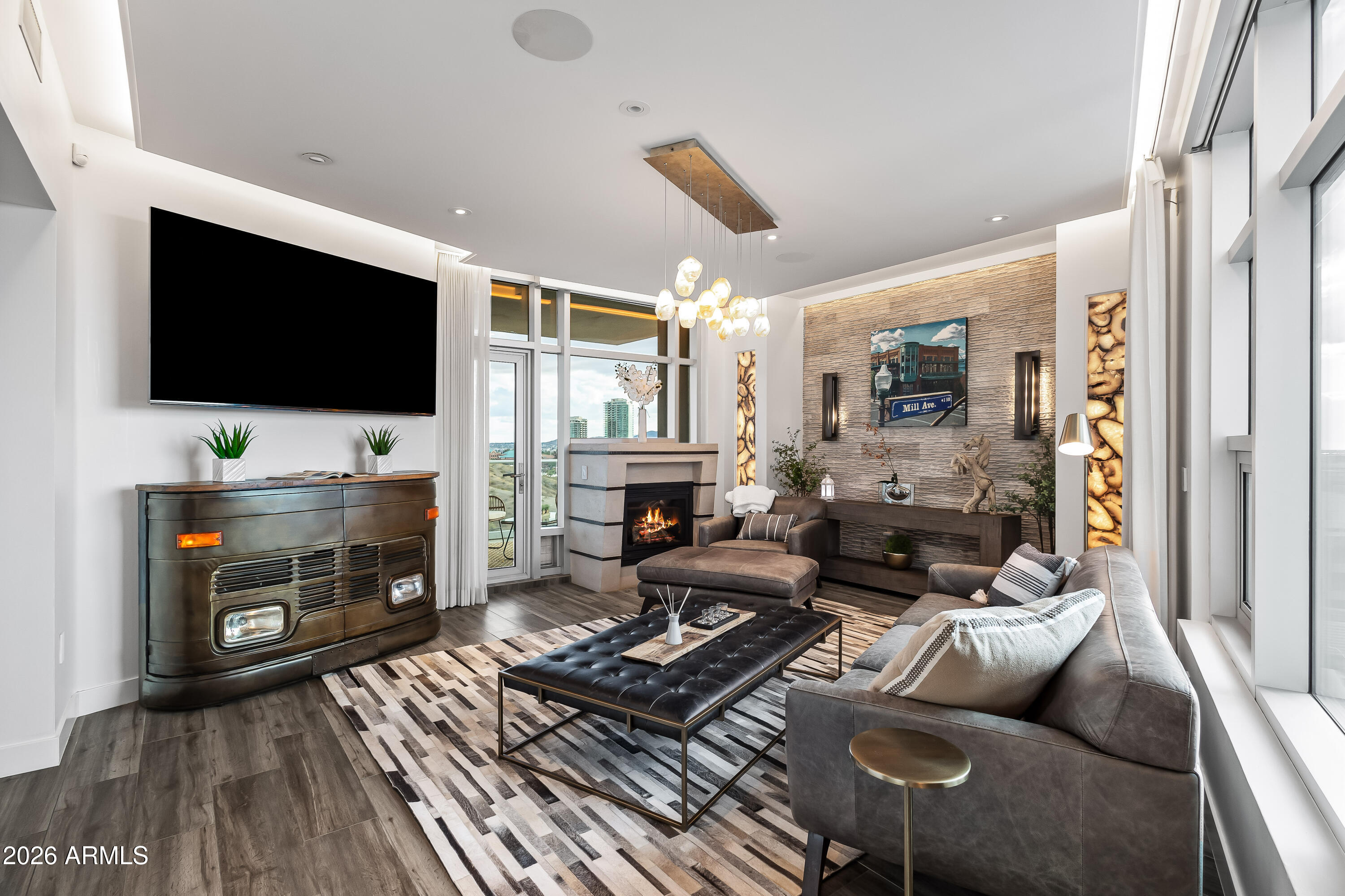 140 E RIO SALADO Parkway 1201