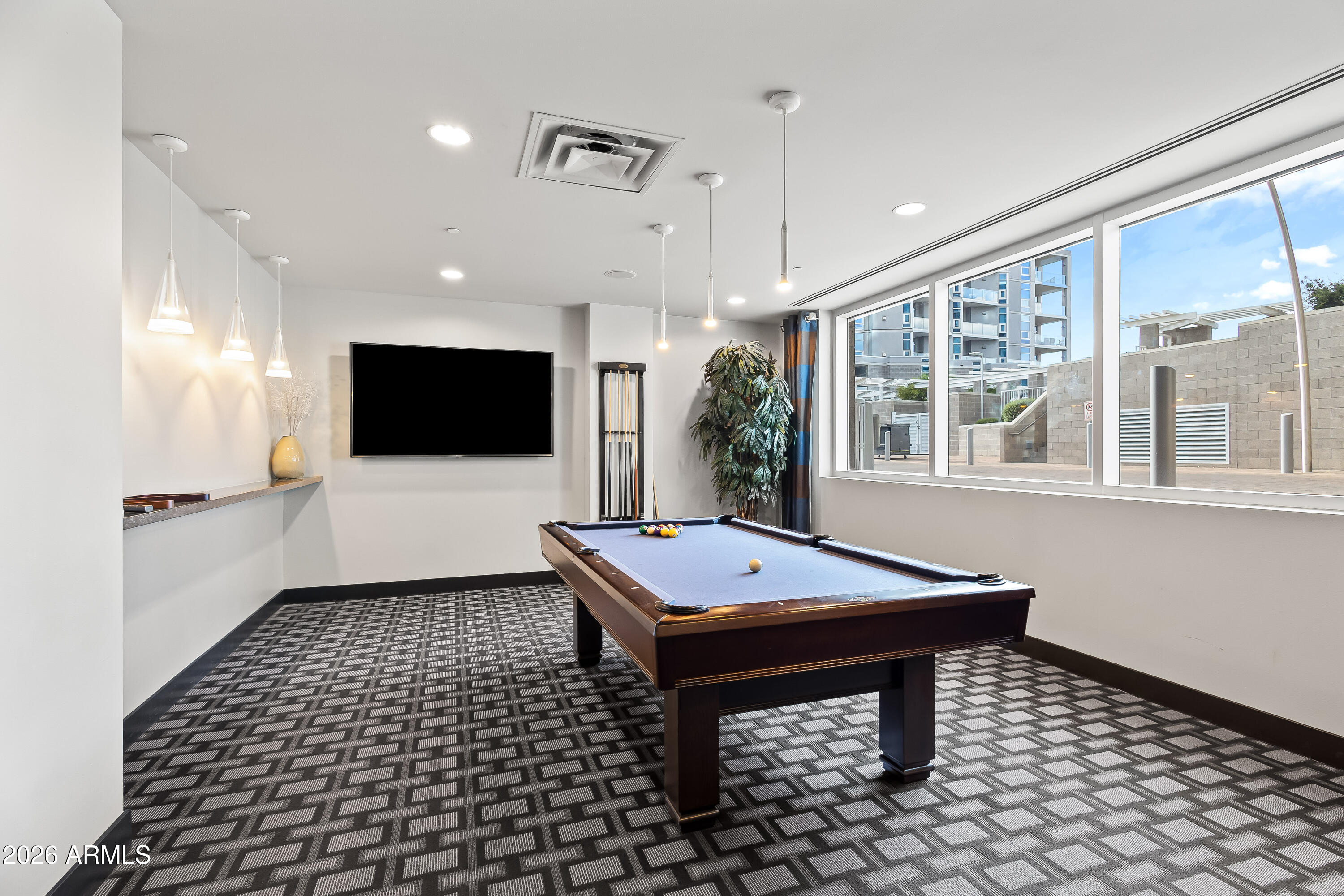 140 E RIO SALADO Parkway 1101