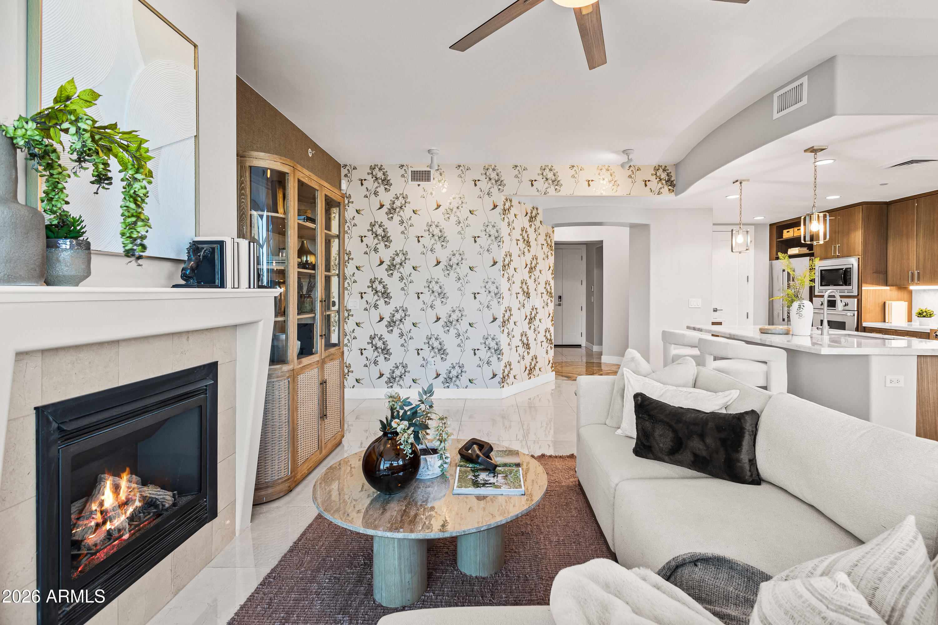140 E RIO SALADO Parkway 1101