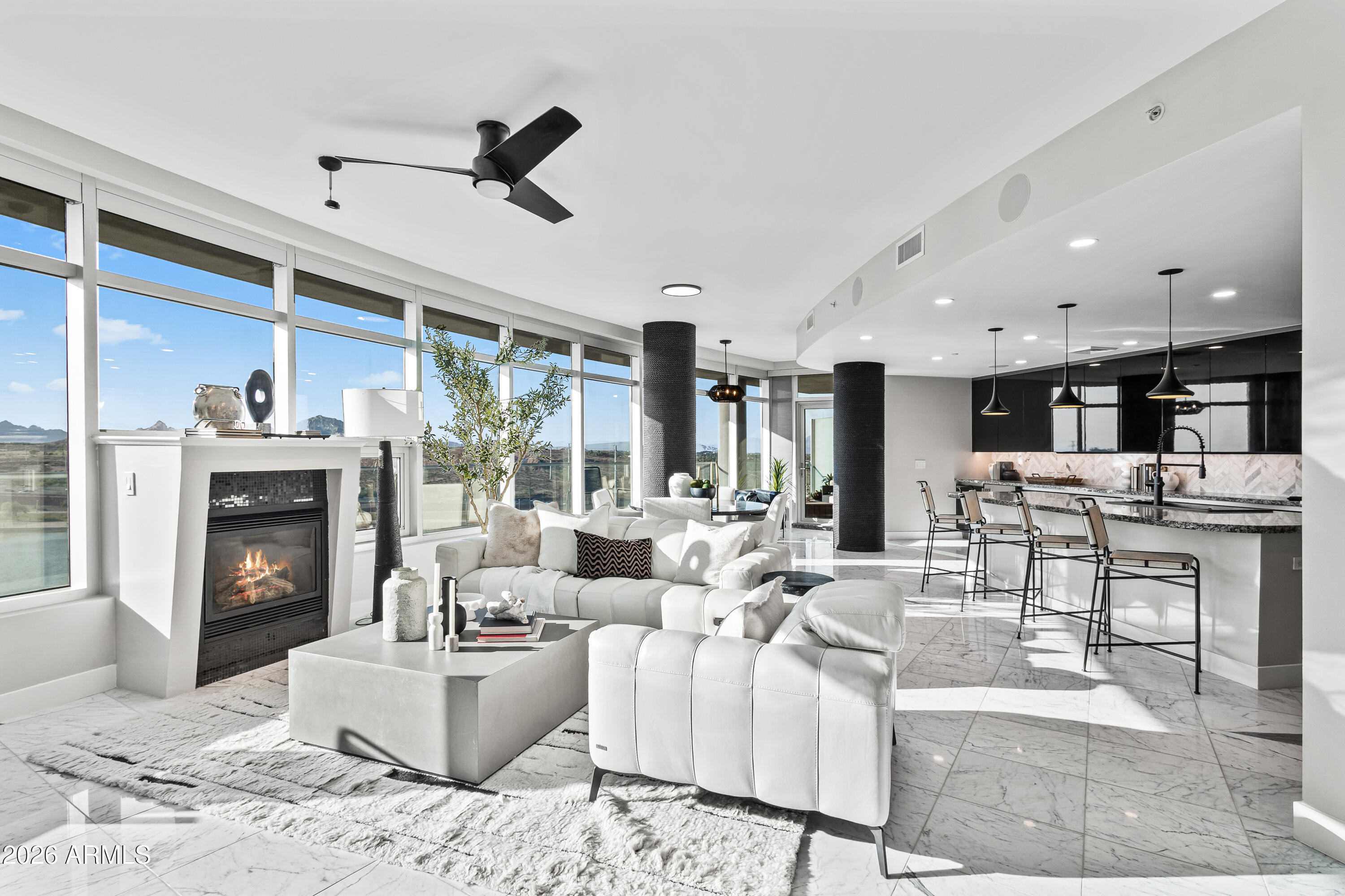 140 E RIO SALADO Parkway 1103