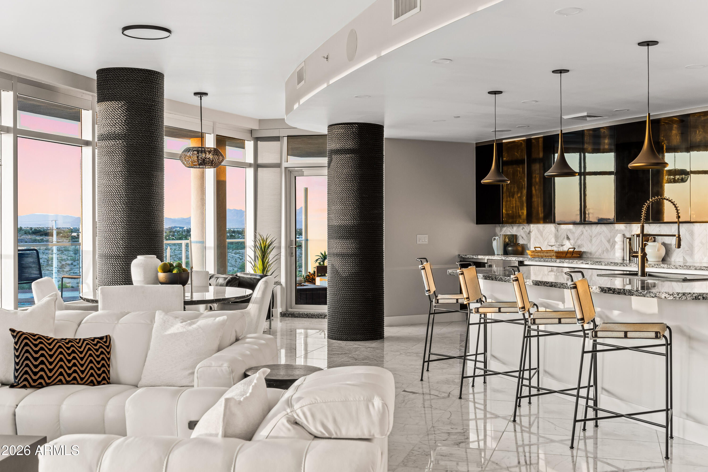 140 E RIO SALADO Parkway 1103