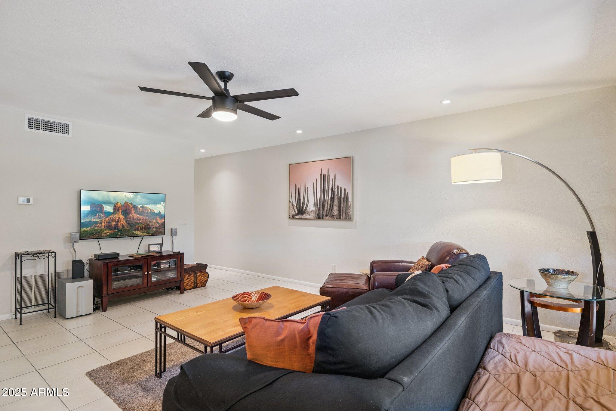 5207 N 24TH Street 102