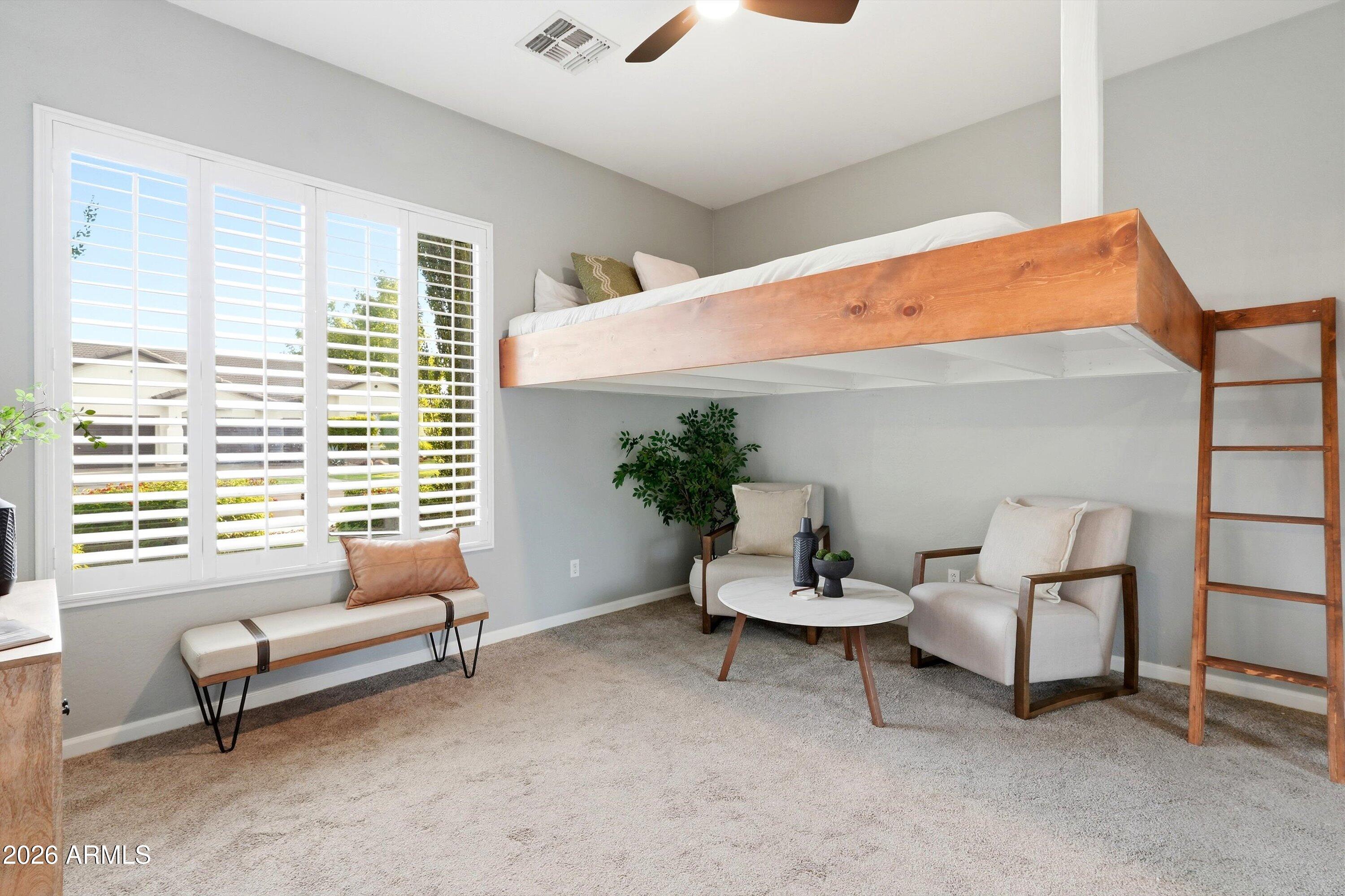 4432 E ARBOR Drive