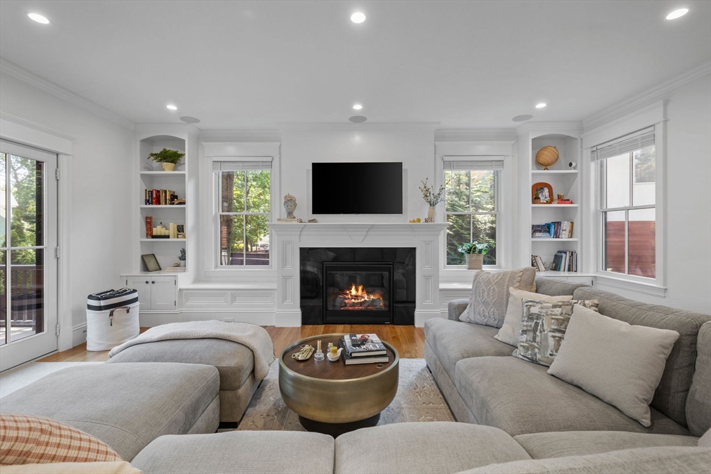 4 Coyne Road # 4