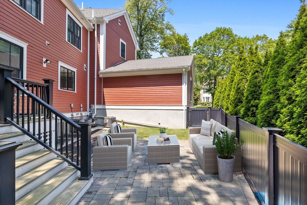 4 Coyne Road # 4