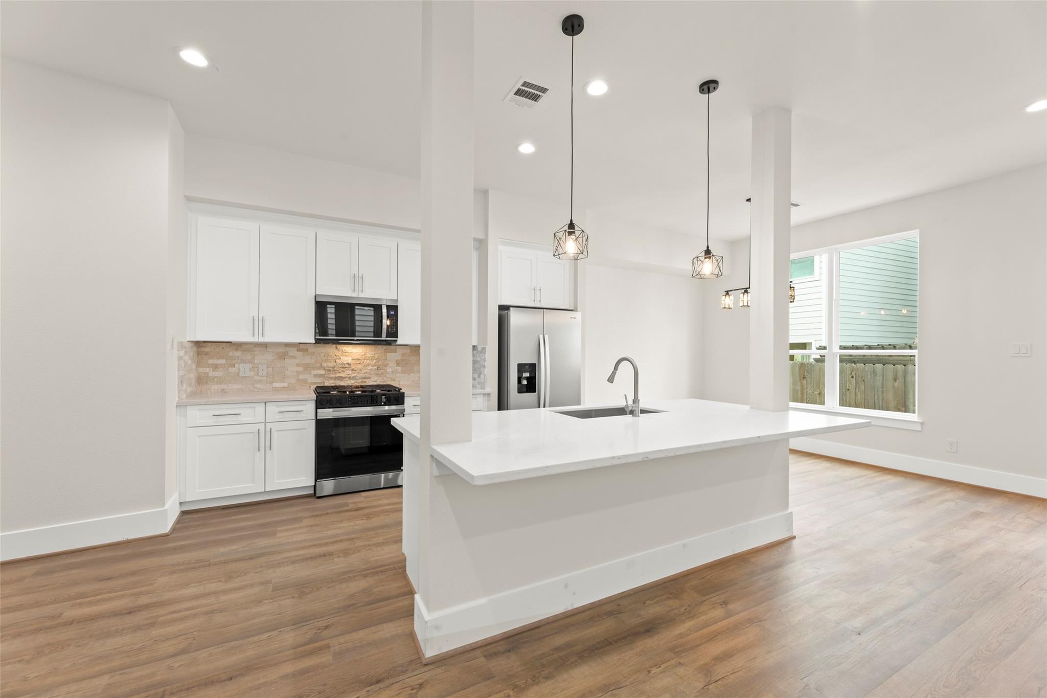 1805 Palmetto Landing Drive