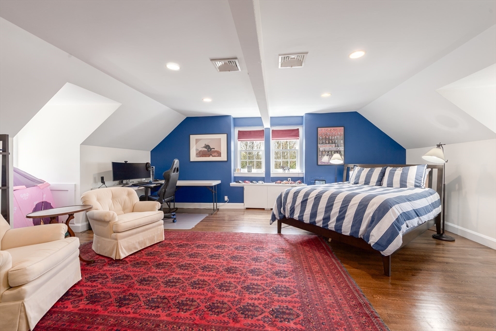 355 Buckminster Road