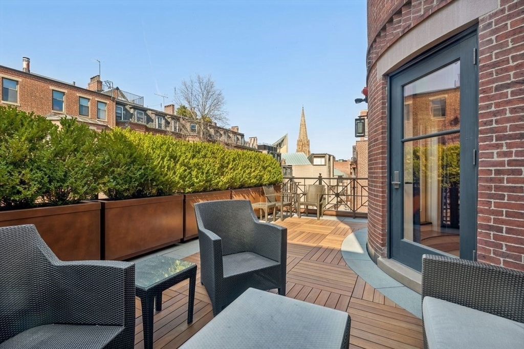 55 Commonwealth Avenue