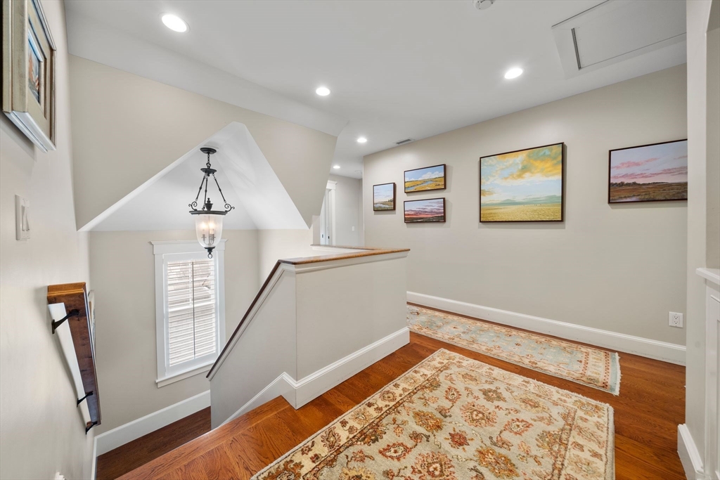 9 High Ridge Drive