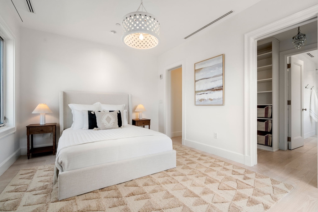 50 Battery Street Unit: 401/501
