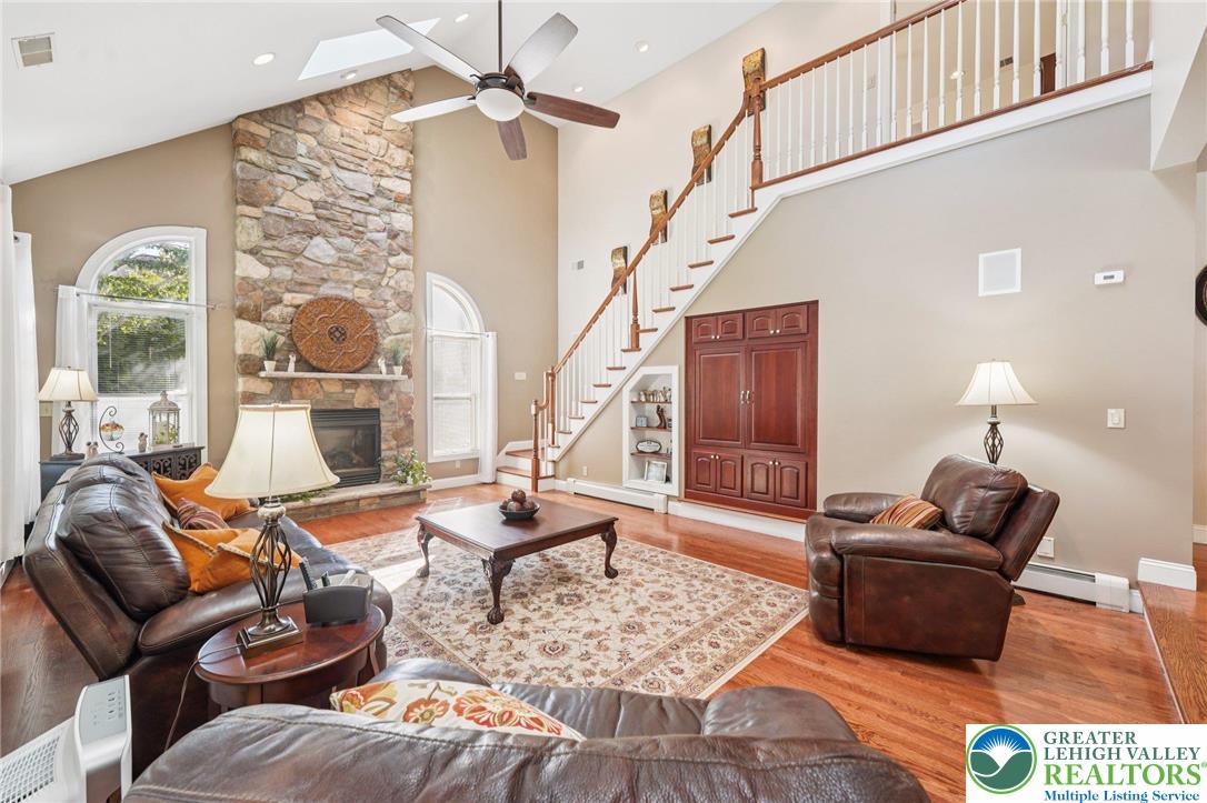 6139 Palomino Drive