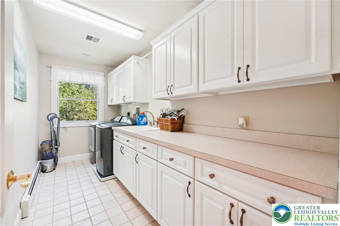 6139 Palomino Drive