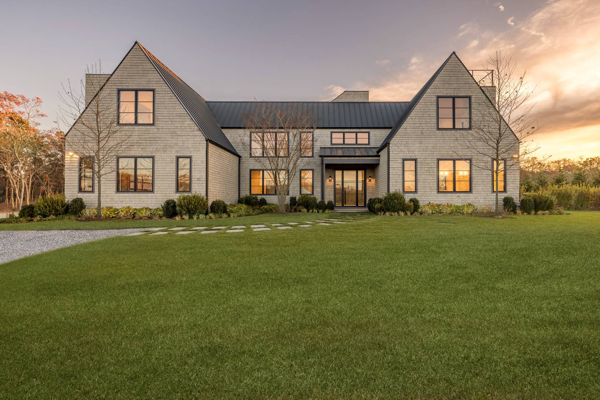 8 Terrace Ave