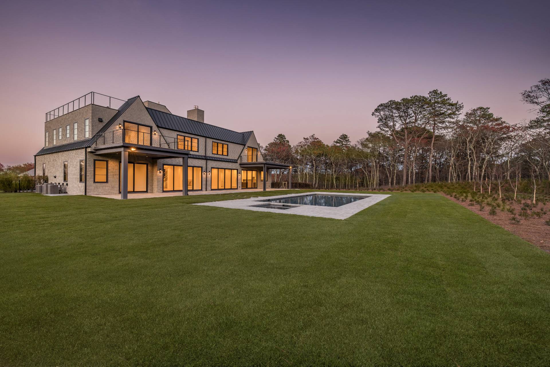 8 Terrace Ave