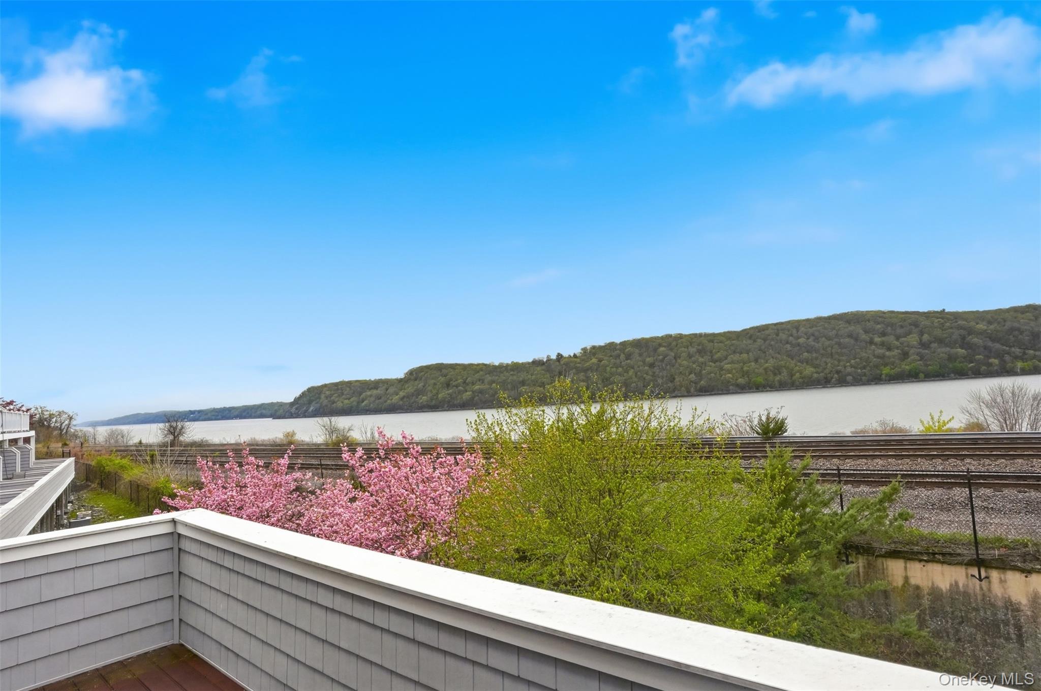 136 Hudson Pointe Drive