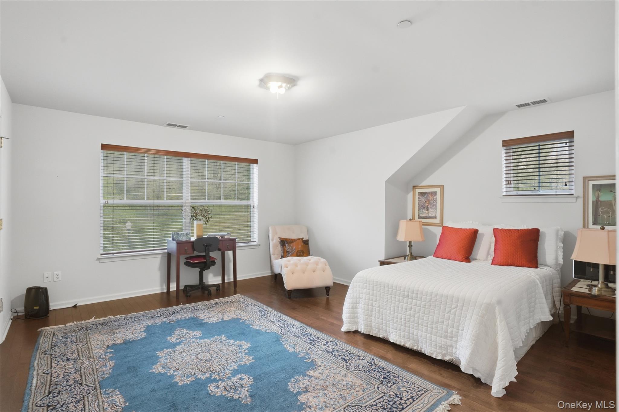 136 Hudson Pointe Drive