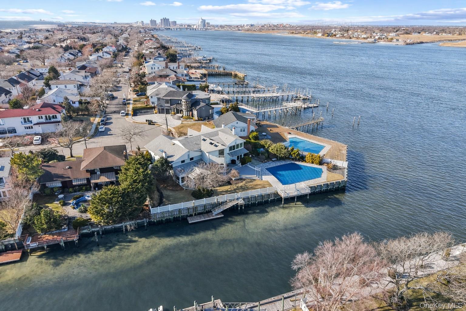 1416A Bay