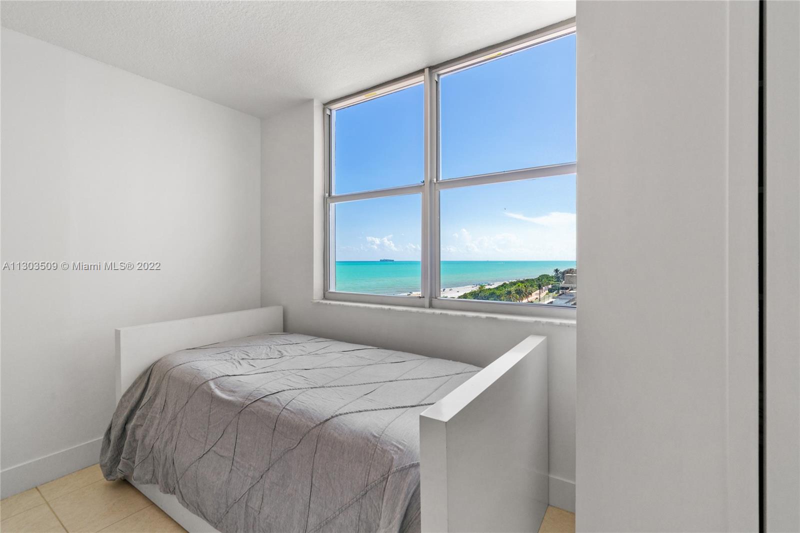 5701 Collins Ave # 712