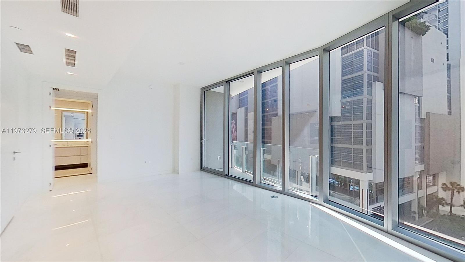 300 Biscayne Boulevard Way # 506E