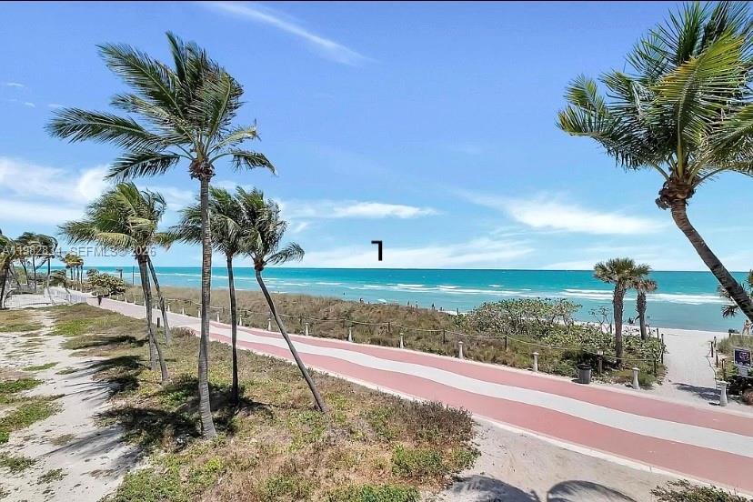 5401 Collins Ave # 411
