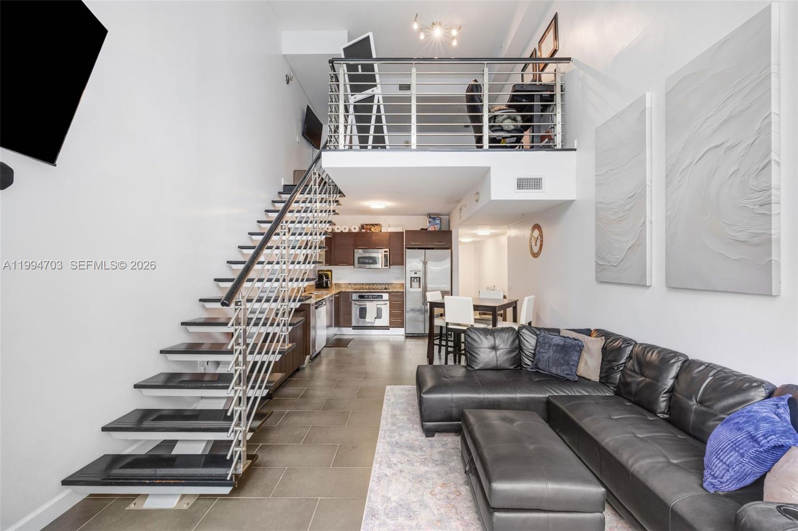 41 SE 5th St # 1306