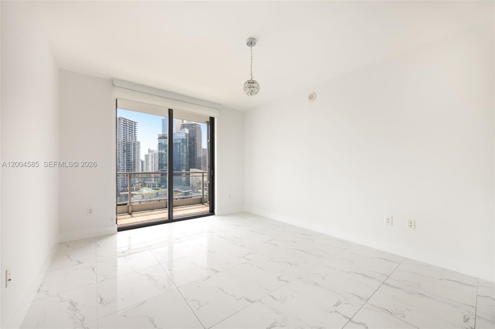 90 SW 3rd St # 2602