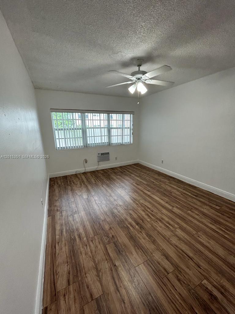 7920 East Dr # 14