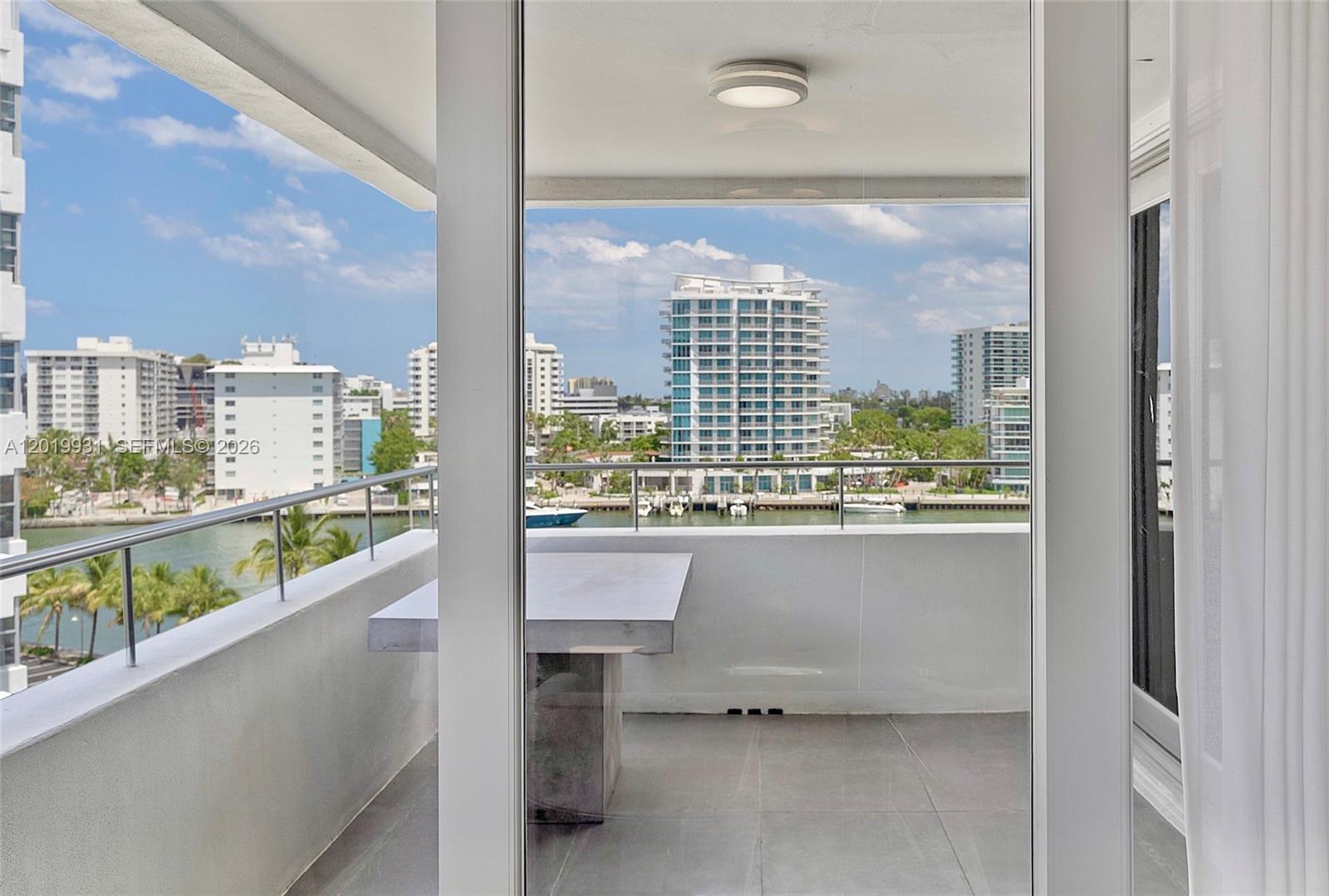 16 Island Ave # 7C