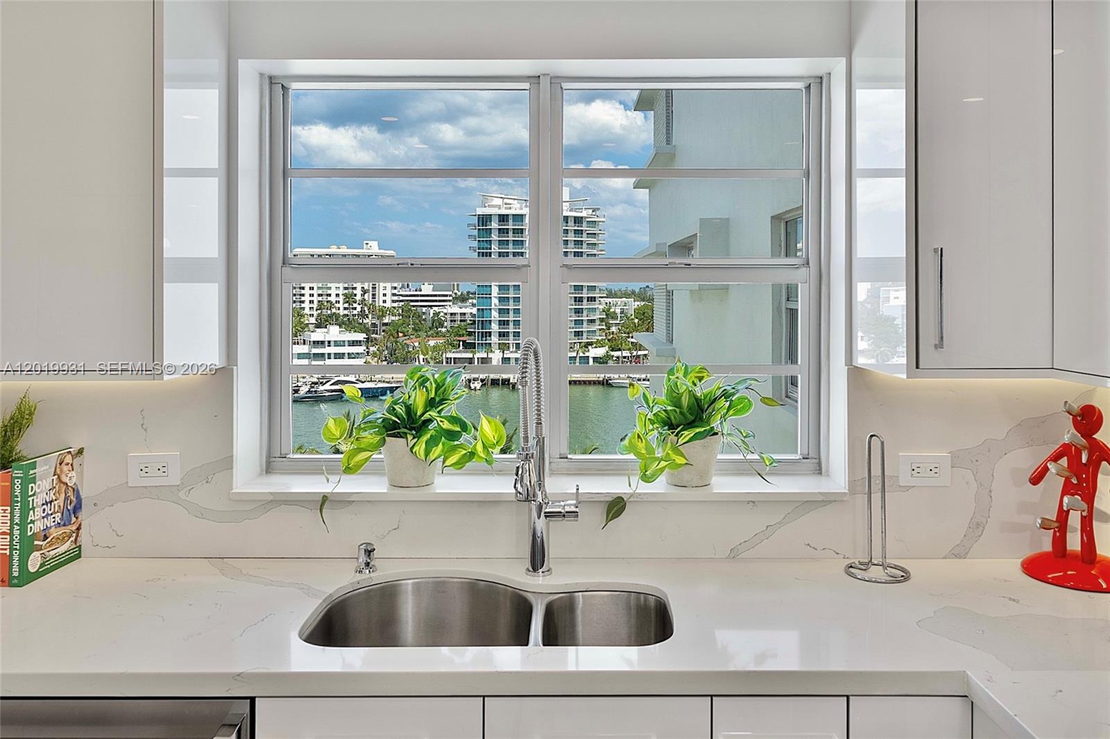 16 Island Ave # 7C